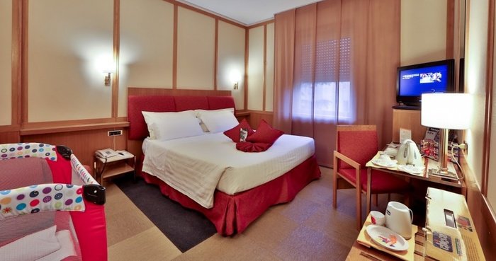  Profile Photos of Roscioli Hotels Rome Portail 173, Via Emanuele Filiberto - Photo 3 of 5