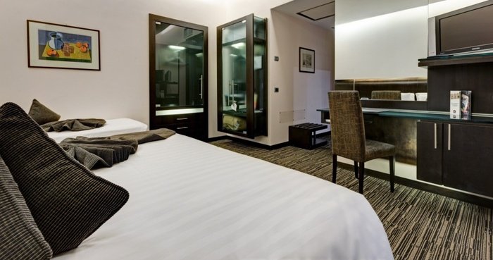  Profile Photos of Roscioli Hotels Rome Portail 173, Via Emanuele Filiberto - Photo 4 of 5