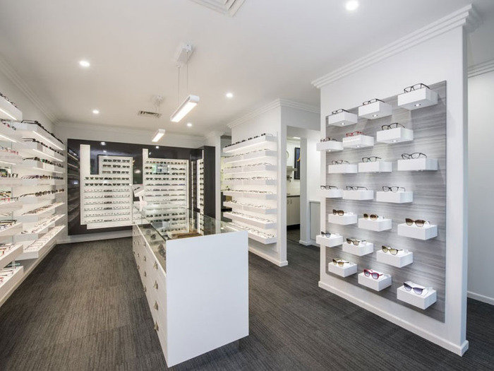 Profile Photos of Outlook Eye Centre 65 High Street - Photo 9 of 10