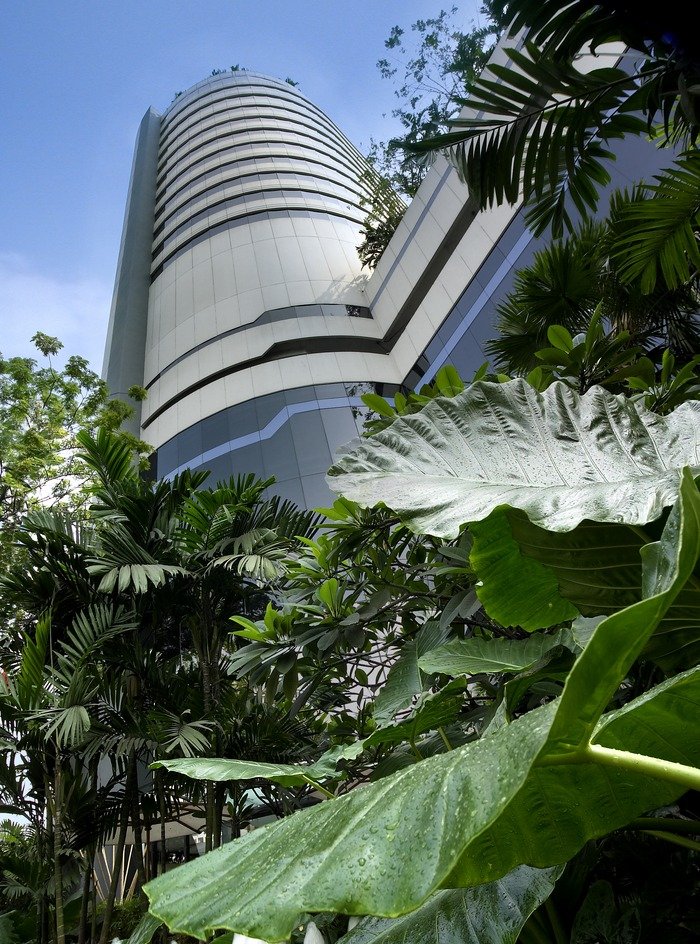 Exterior  Profile Photos of JW Marriott Hotel Bangkok 4 Sukhumvit Road Soi 2 - Photo 1 of 21