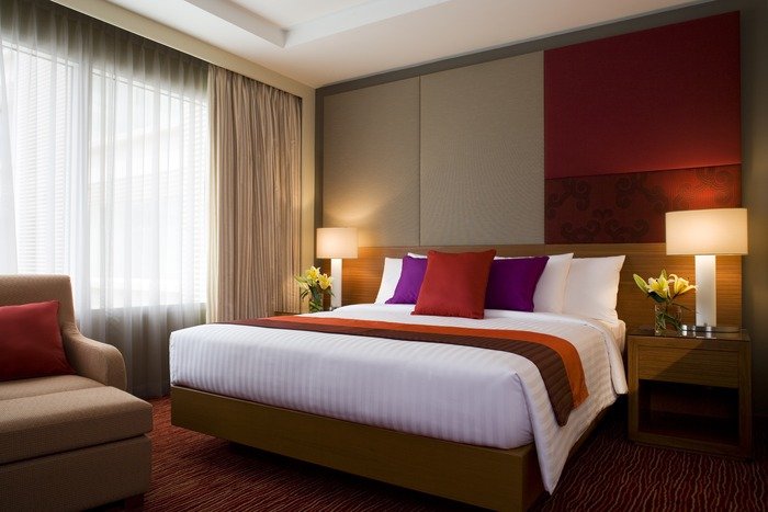 Deluxe Room Profile Photos of Courtyard by Marriott Bangkok 155/1 Soi Mahadlekluang 1, Rajadamri Road - Photo 3 of 21