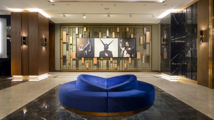 The art gallery at Hilton Istanbul Maslak Inside the Magnificent Hilton Istanbul Maslak of Hilton Istanbul Maslak Maslak Mahallesi, BÃ¼yÃ¼kdere Cd. No:233 - Photo 1 of 9