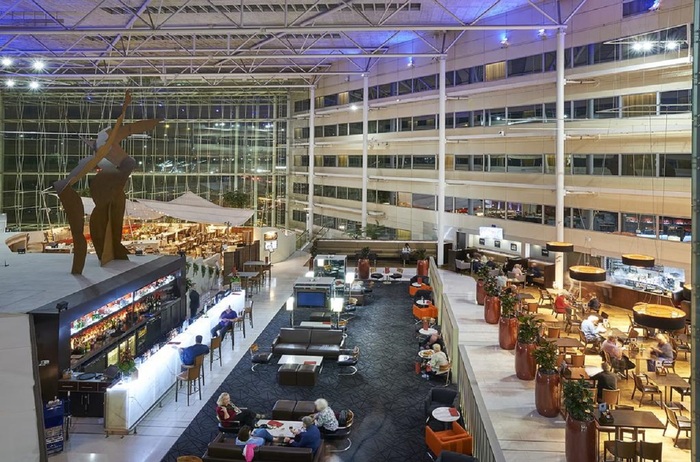  Hotel of Hilton London Heathrow Airport Terminal 4 - Photo 6 of 17
