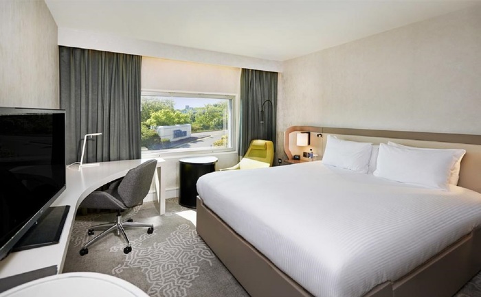  Hotel of Hilton London Heathrow Airport Terminal 4 - Photo 12 of 17