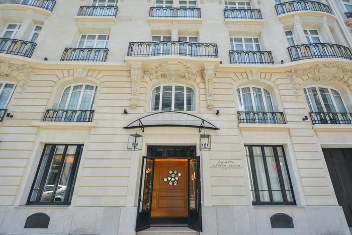 Main Entrance of Maison Astor Paris Profile Photos of Maison Astor Paris, Curio Collection by Hilton 11 Rue d'Astorg - Photo 1 of 12