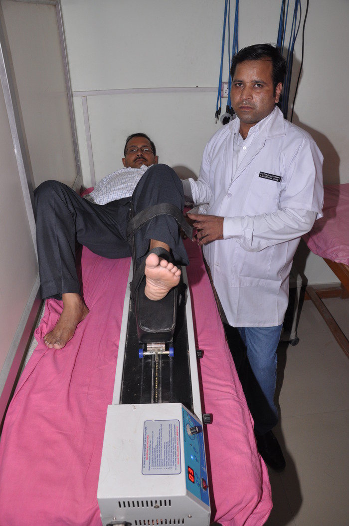  Profile Photos of Dr. Rana's Aastha Physiotherapy & Nature Cure Clinic Shop No. 4, Basement F.S. Plaza (Near Spice of India Restaurant), Jagat Farm, Gamma - 1, Greater Noida - Photo 3 of 9