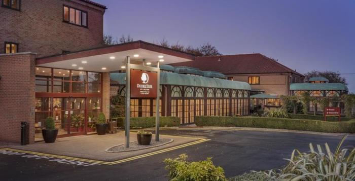  Profile Photos of DoubleTree by Hilton Forest Pines Spa & Golf Resort Ermine Street - Photo 1 of 1