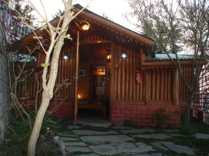 Resort In Kufri<br />
 Profile Photos of Best hotel in shimla - Snow King Retreat Fagu Top Shimla - Photo 4 of 11