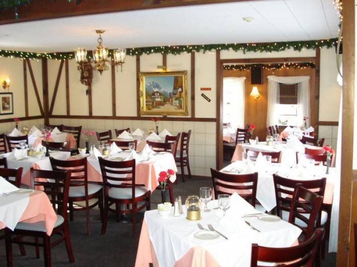  Profile Photos of Jennifer's Restaurant - NY 715 Saw Mill River Road, - Photo 1 of 1