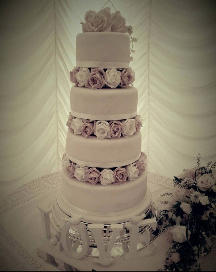 wedding cake The London Catering Company of The London  Catering Company Wynyatt Street - Photo 21 of 41