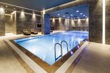 Pool at DoubleTree by Hilton Kocaeli DoubleTree by Hilton Kocaeli Ataevler Mahallesi, Ã–zgÃ¼rlÃ¼k Caddesi No:4B 