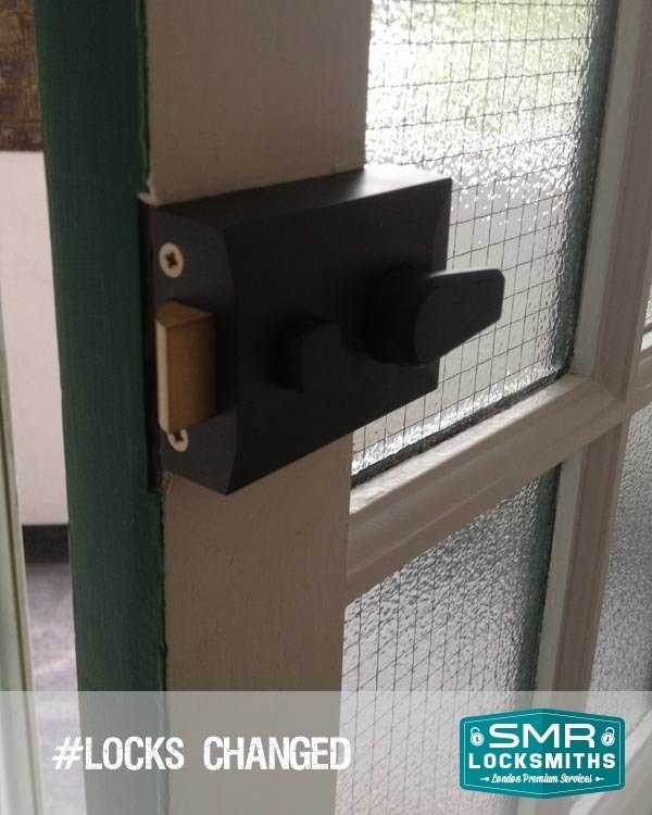 door lock changed in Pimlico by SMR Locksmiths Profile Photos of SMR Locksmiths - Local Pimlico emergency locksmiths Pimlico High Street - Photo 5 of 8
