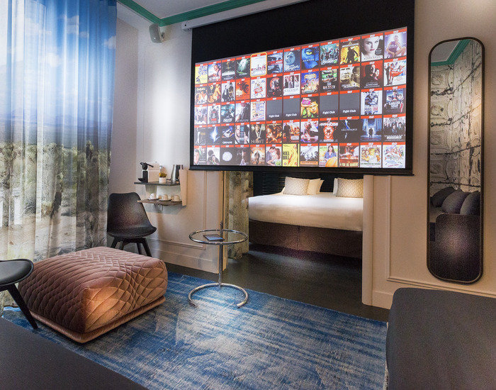  Profile Photos of Hotel La Demeure 51. Boulevard Saint Marcel - Photo 3 of 14