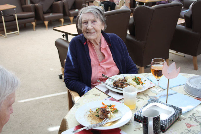  Profile Photos of Avalon Nursing Home 5 Nevill Avenue - Photo 29 of 81
