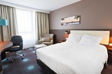  Hampton by Hilton Toulouse Airport 92 Rue de Bordebasse 