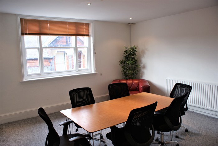  New Album of The Old Counting House 82E High Street - Photo 6 of 6