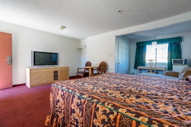  Profile Photos of OYO Hotel Banning I-10 1240 W Ramsey St - Photo 10 of 31