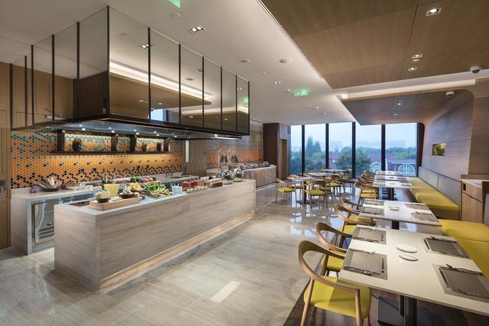 Restaurant New Album of Hilton Garden Inn Shanghai Hongqiao No. 1915 Huqingping Road, Qingpu - Photo 6 of 10
