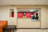  OYO Hotel Jackson Fairgrounds I-55 390 Greymont Street 