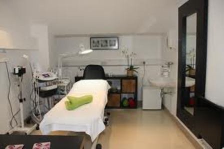 Wagre Fraxel Laser Clinic Melbourne Profile Photos of Wagre Fraxel Laser Clinic Melbourne 100 Collins Street - Photo 2 of 8