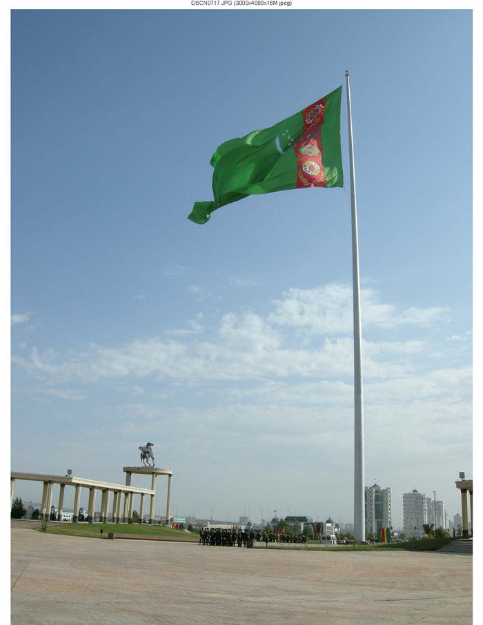 Ashgabat flagpole 133 m World record Ashgabat - Turkmenistan 133 m of Veth Consulting Al Wahda street - Photo 2 of 4