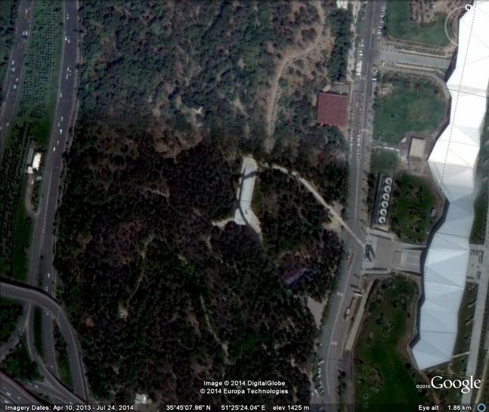 Taleghani Park Tehran Tehran flagpole 145 m  of Veth Consulting Al Wahda street - Photo 3 of 3