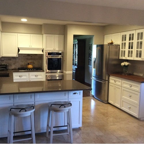  Profile Photos of Best Cabinets 5801 West Dickens Avenue - Photo 1 of 4