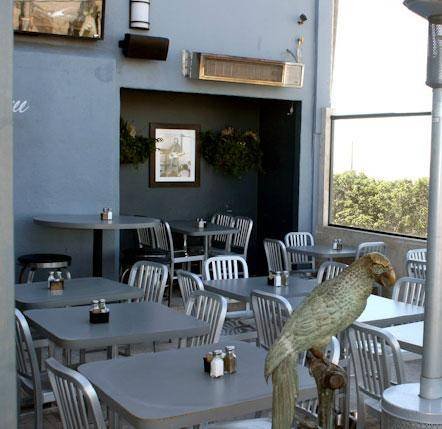  Profile Photos of Venice Whaler Bar & Grill 10 Washington Blvd. - Photo 4 of 5