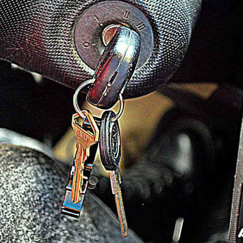 Keys Locked in Car Stockton Locksmith in Manteca of The Key Guy Mobile Locksmith 122 N Grant St - Photo 4 of 5