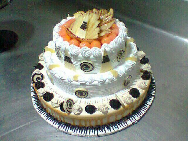  Profile Photos of CrustNCakes - Order Cakes Online in Gurgaon DLF Phase-3 - Photo 7 of 10