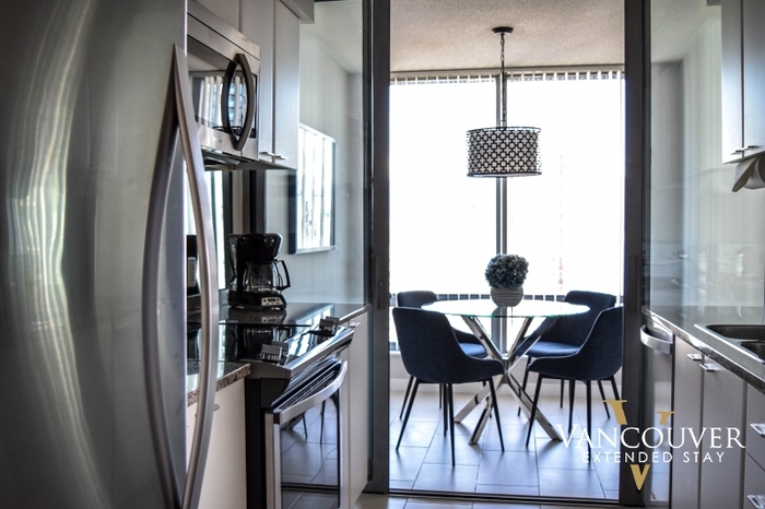  Furnished Apartment of Vancouver Extended Stay 101-1288 West Georgia Street - Photo 21 of 24