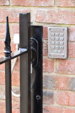  Profile Photos of Strand Systems Ltd 12 - 14 Fifth Avenue - Photo 4 of 7