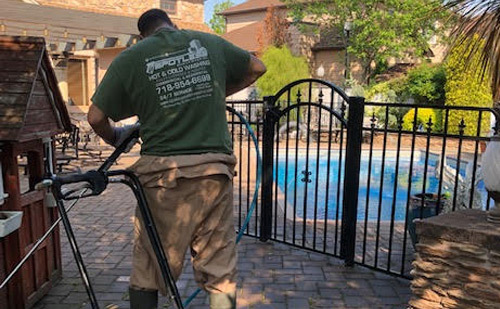  Profile Photos of Midwoo Residential & Commercial Pressure Power Washing 1769 W 1st St#111 - Photo 2 of 3