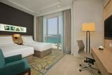 Twin Bedroom Suite DoubleTree by Hilton Hotel Dubai - Jumeirah Beach The Walk, Dubai Marina 