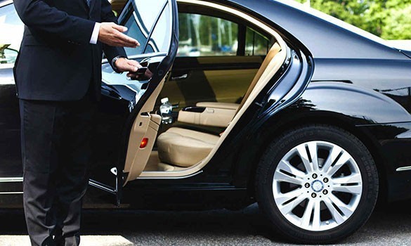  Profile Photos of Chauffeured Limo Dubai 510 Sheikh Zayed Road Al Makateb Building - Photo 2 of 3