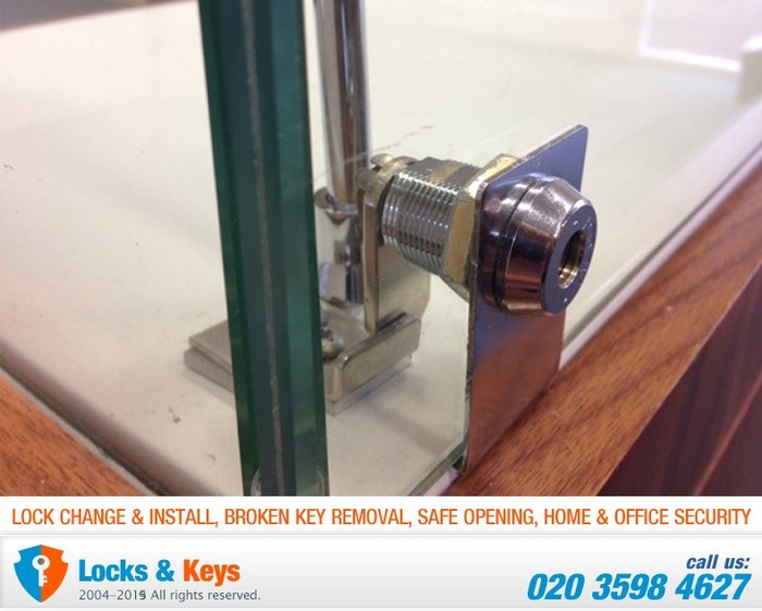  Profile Photos of Locks & Keys Churston Close - Photo 3 of 5