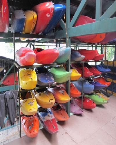  Profile Photos of Costa Rica Rios Calle 1, Ave 6 - Photo 2 of 4