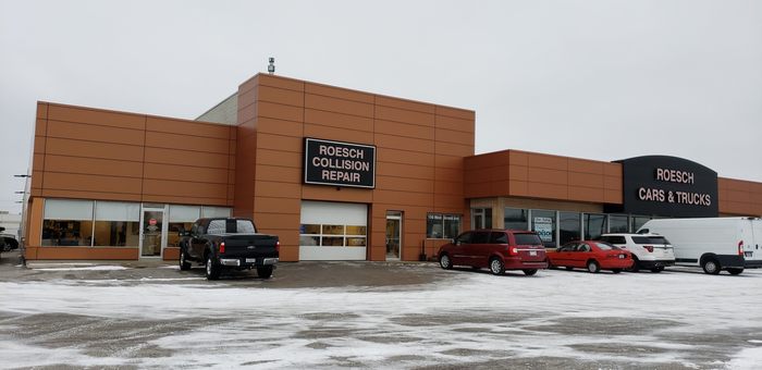  Profile Photos of Larry Roesch Collision Repair Center 150 West Grand Avenue - Photo 1 of 1