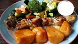  Mr. Greek Mediterranean Bar + Grill 1000 Finch Ave W, Suite 100 