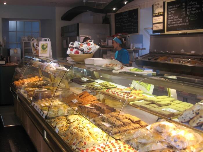  Profile Photos of The Apple Pie Cafe & Bakery/Rooms at the Apple Pie 1-3 Rydal Road - Photo 9 of 18