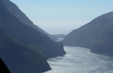  Profile Photos of Fiordland Tours 208 Milford Road, Te Anau, New Zealand - Photo 3 of 12