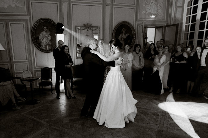  Profile Photos of Anthony V Paris - Wedding DJ in France 27 rue des amiraux - Photo 5 of 6