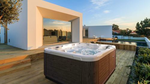  Profile Photos of Mile High Hot Tubs 5470 South Parker Road - Photo 4 of 4