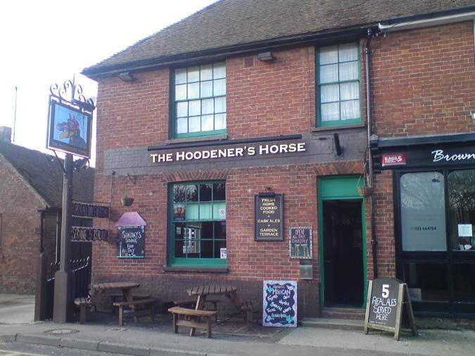  Profile Photos of Hoodeners Horse Great Chart - Photo 2 of 5