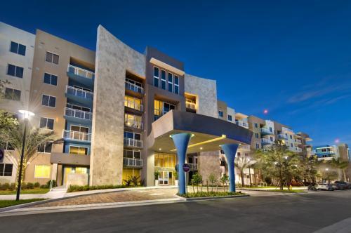  New Album of The Manor CityPlace Apartments 3450 NW 85th Court - Photo 3 of 3