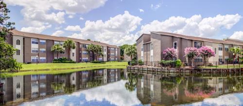 Company Photos of Solis at Winter Park Apartments 7502 Sun Key Boulevard - Photo 1 of 3