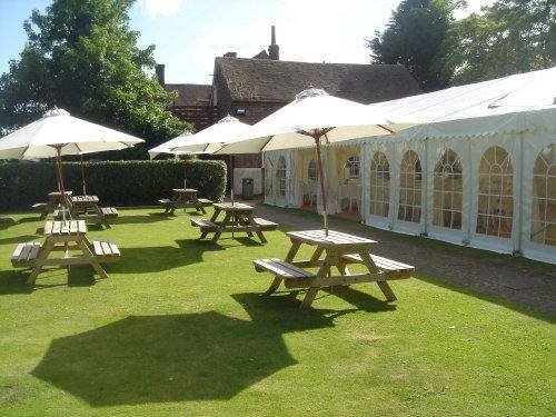  Profile Photos of The Flying Horse Inn The Lees Boughton Aluph - Photo 6 of 12