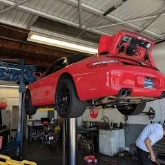  New Album of Euro Plus Automotive 7107 Canoga Ave - Photo 3 of 3