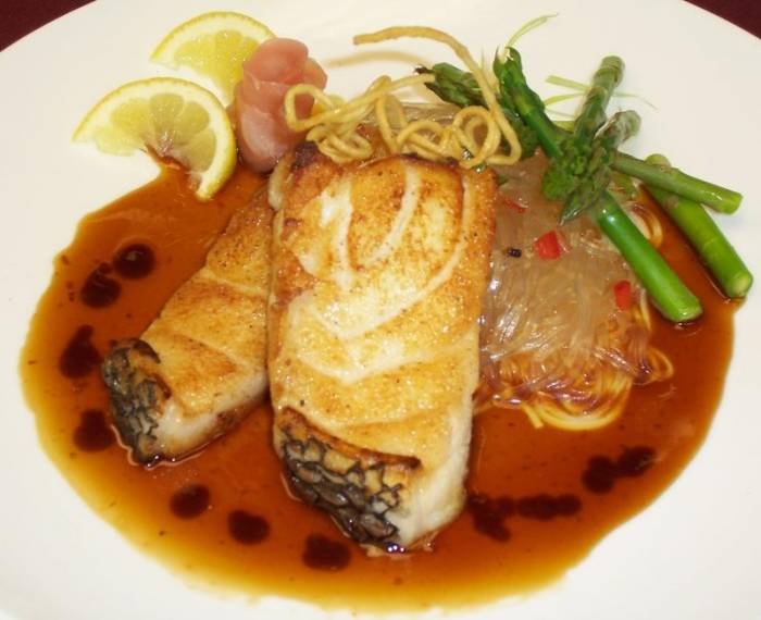  Profile Photos of Red Ginger Asian Bistro - FL 9710 W Sample Rd - Photo 13 of 15