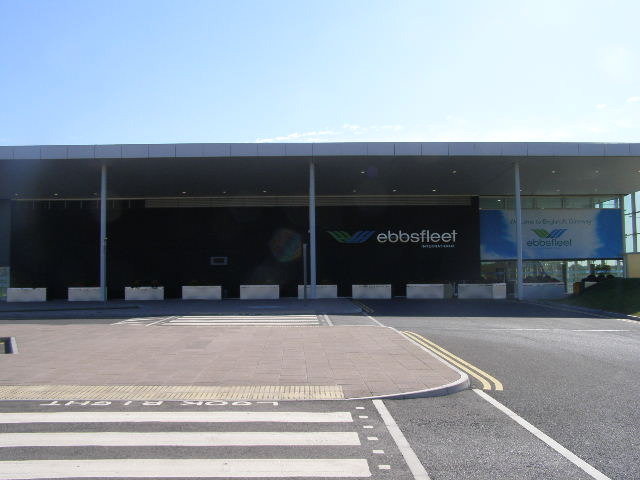 OLYMPUS DIGITAL CAMERA          Profile Photos of Ebbsfleet International Ebbsfleet International way - Photo 2 of 7